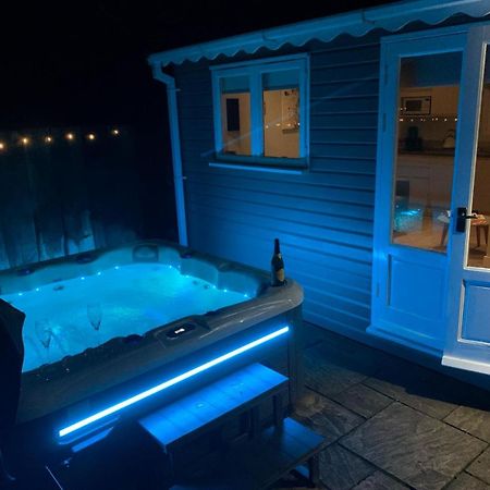 The Summerhouse, Countryside Retreat With Private Hot Tub Bridgnorth Exterior foto